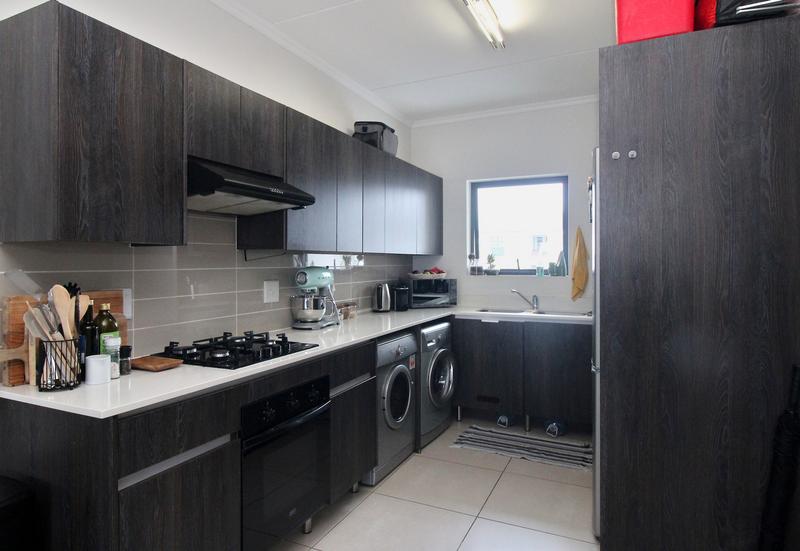 To Let 2 Bedroom Property for Rent in De Velde Western Cape